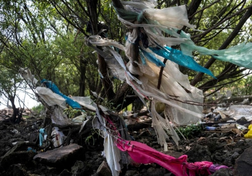 What are the positive effects of plastic bags?